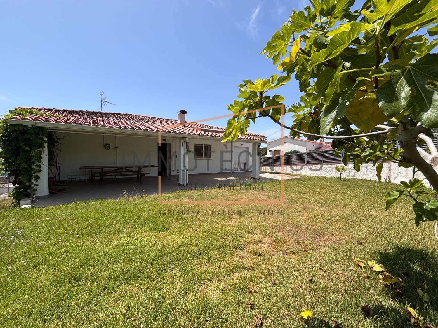  till salu villa Roques Blanques Maresme 6