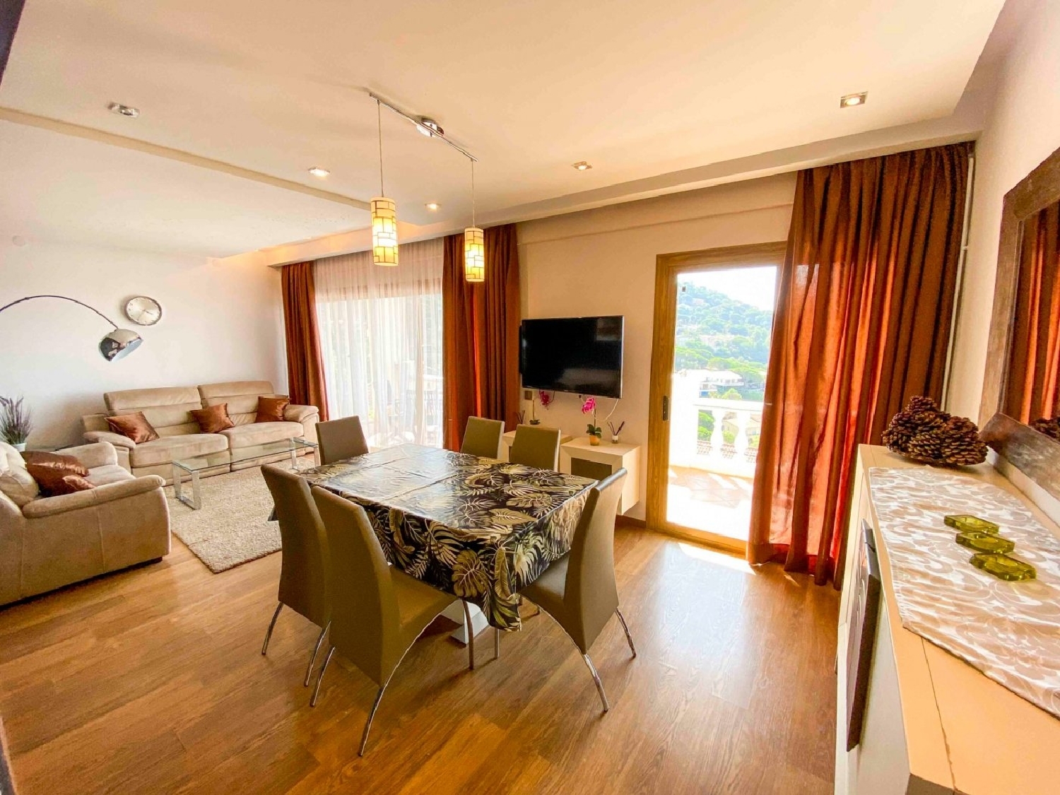  till salu villa Rossell Selva 6
