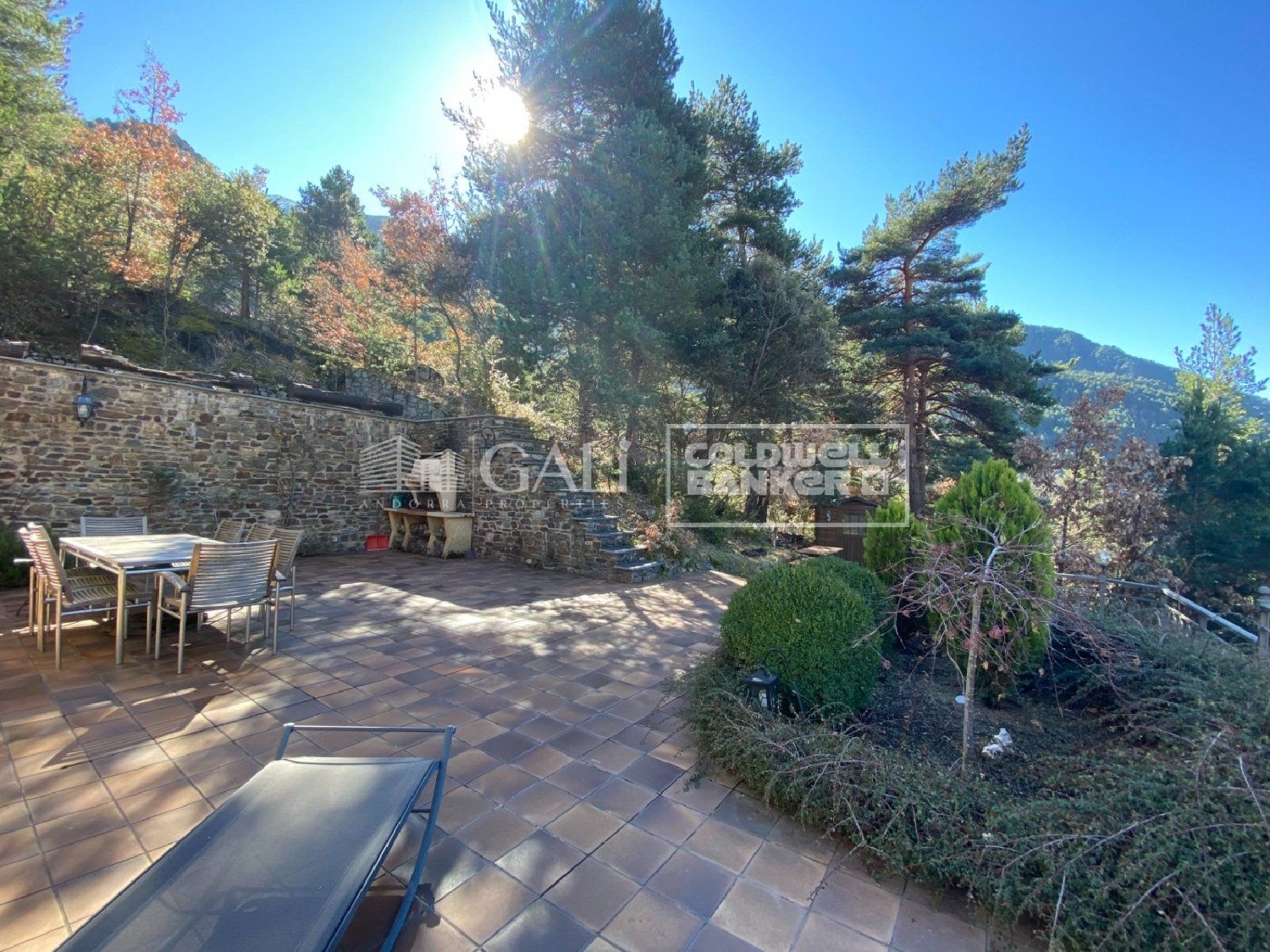 till salu villa Santa Coloma D'andorra Andorra La Vella 2