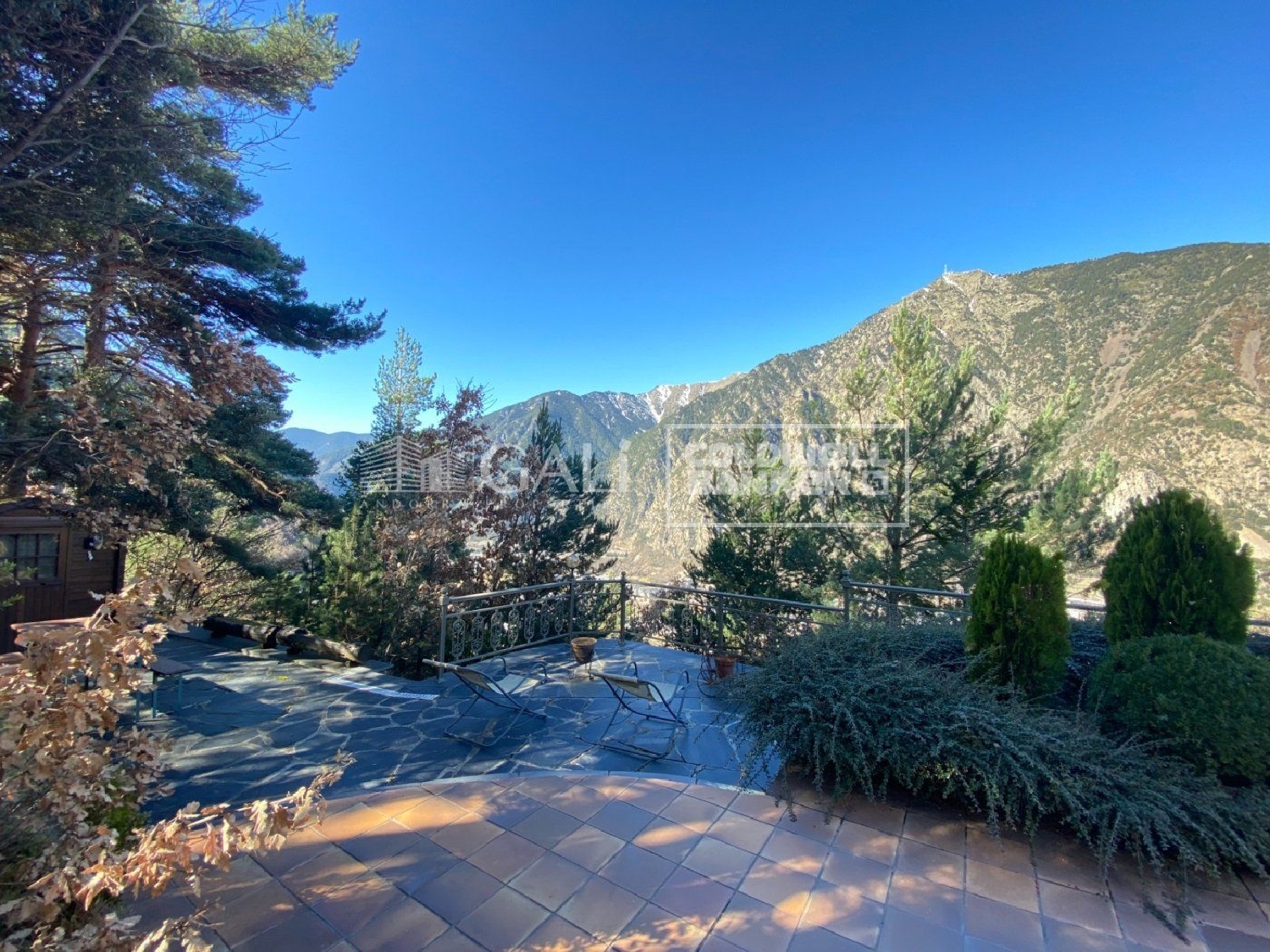 till salu villa Santa Coloma D'andorra Andorra La Vella 3