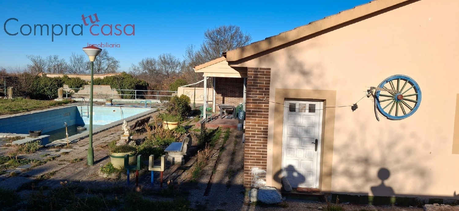  à vendre villa Quitapesares Segovia Sur 3