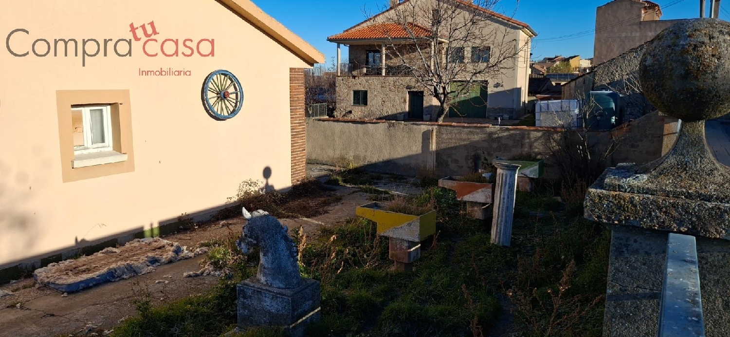  à vendre villa Quitapesares Segovia Sur 2