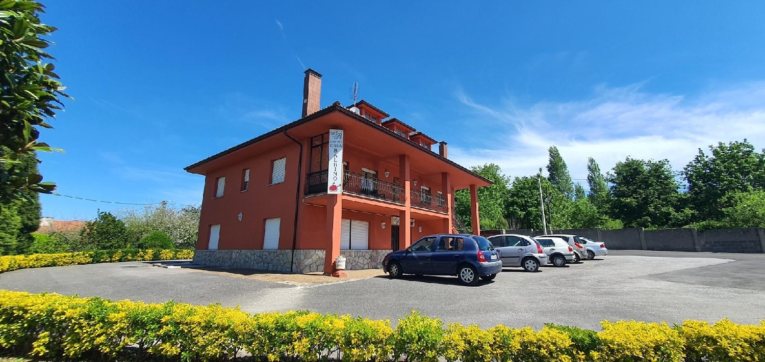 till salu villa Tielve Oriente 2