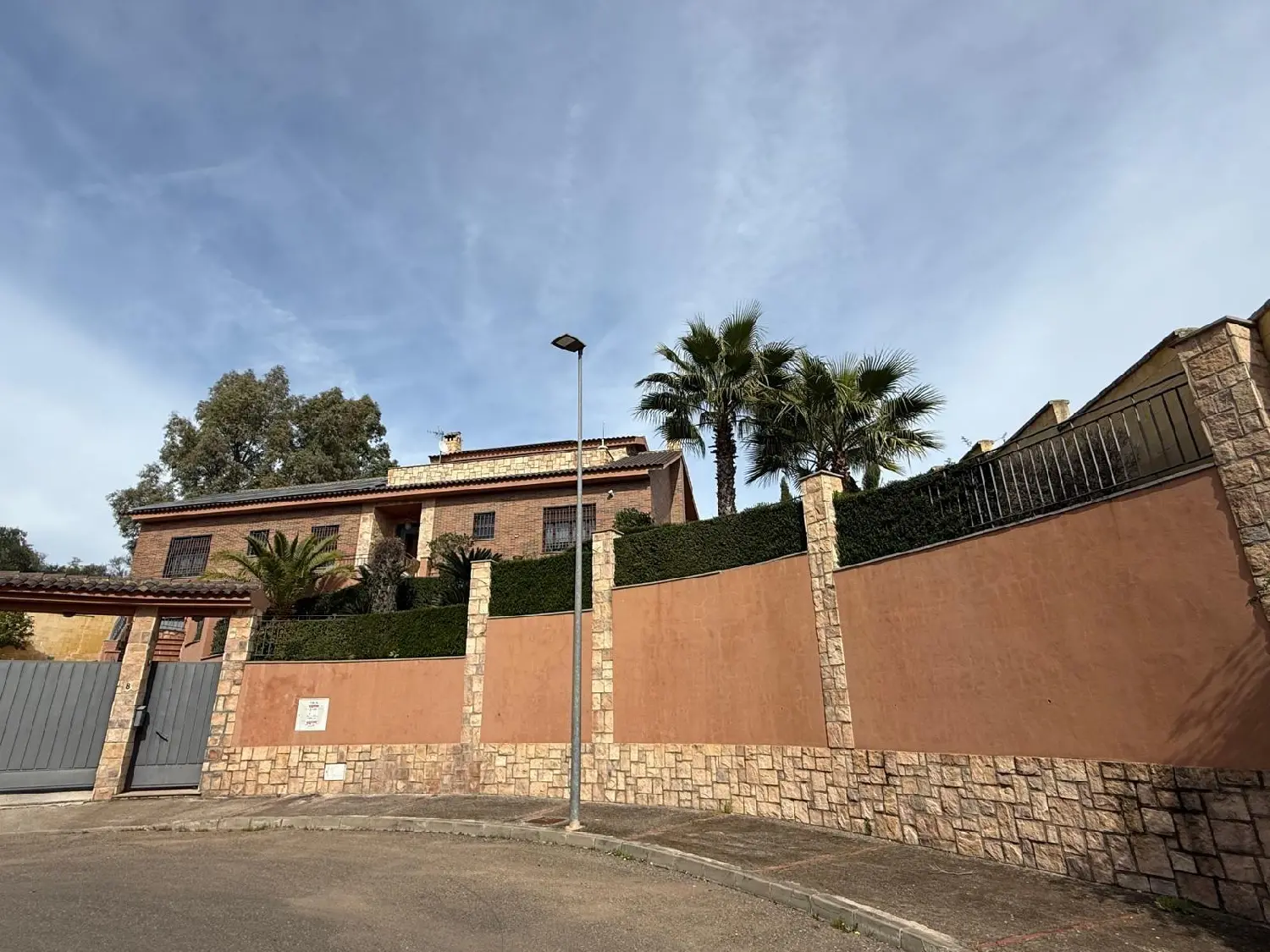 till salu villa La Matrid Córdoba 3