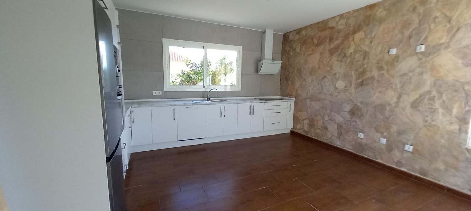  till salu villa Triquivijate Antigua 4