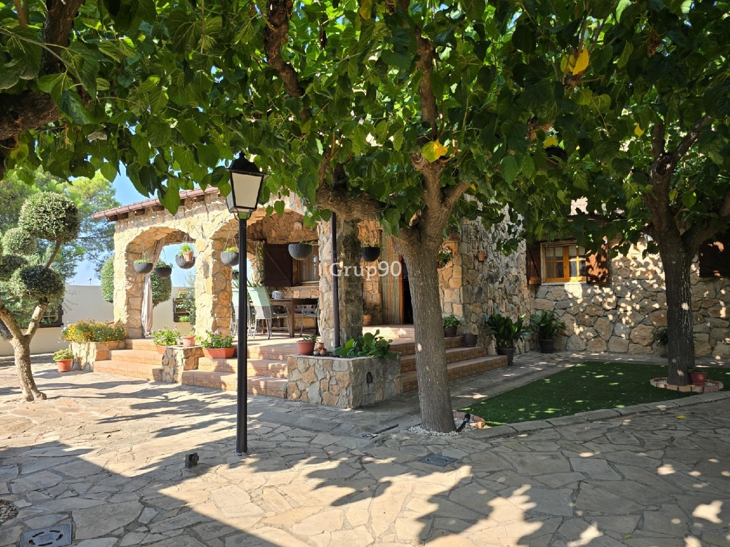  till salu villa Urbanitzacio La Serra Segrià 8
