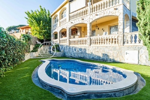 Urbanitzacio Can Domenec Maresme villa foto 6220919