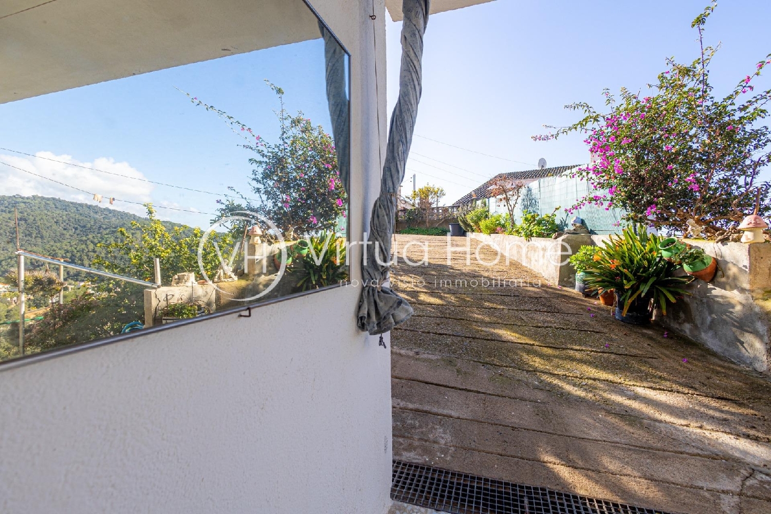  till salu villa Santa Susanna Maresme 24
