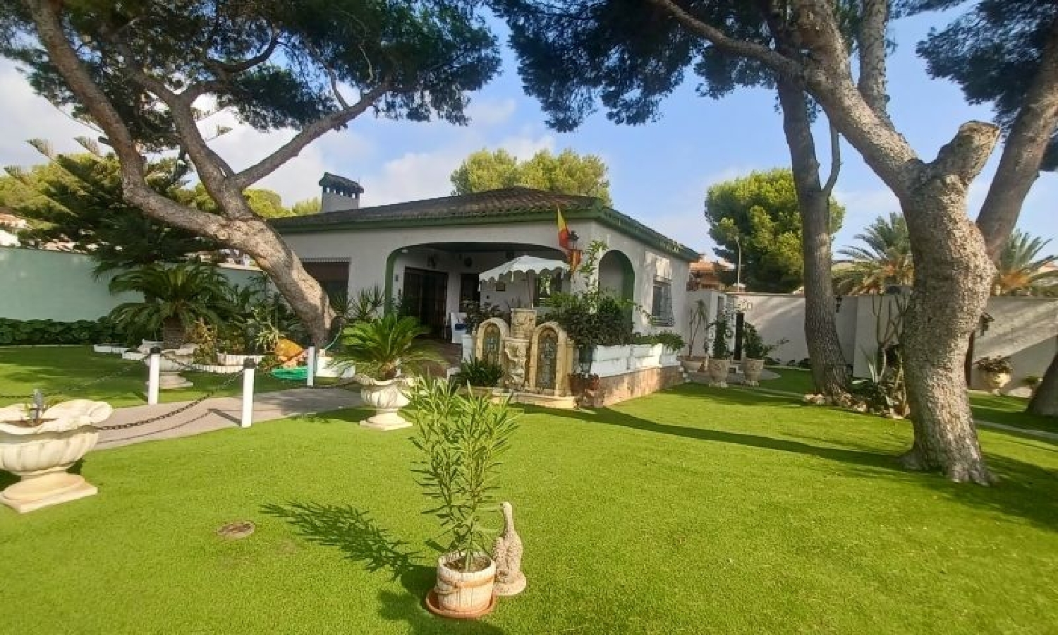  till salu villa Urbanización La Florida Baix Segura 7