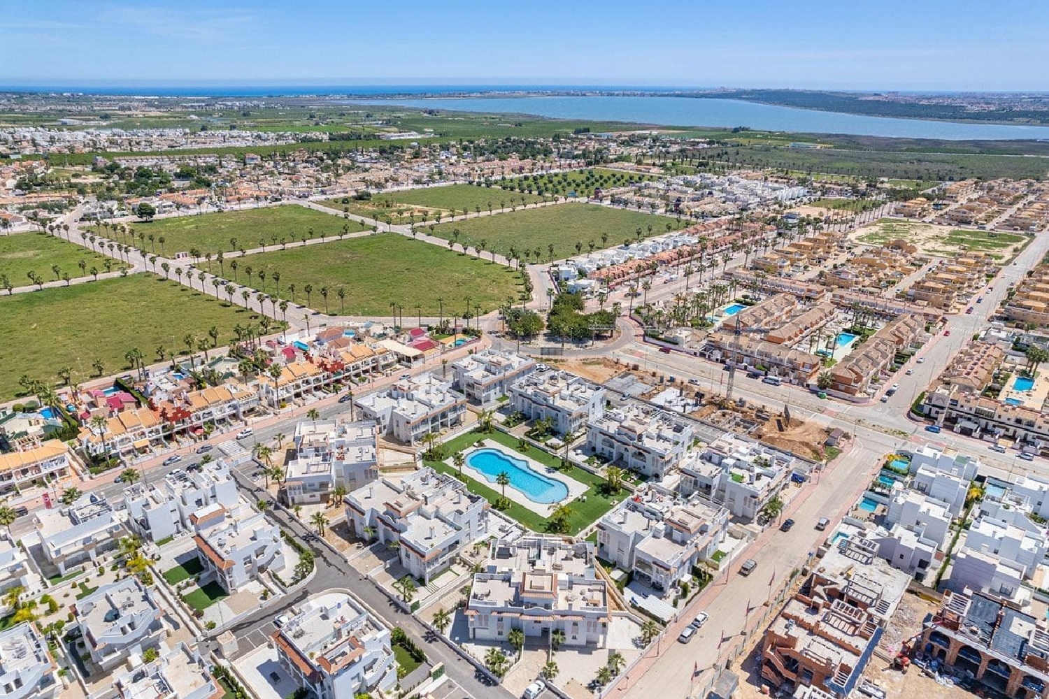  till salu villa Urbanización Monteazul Baix Segura 18