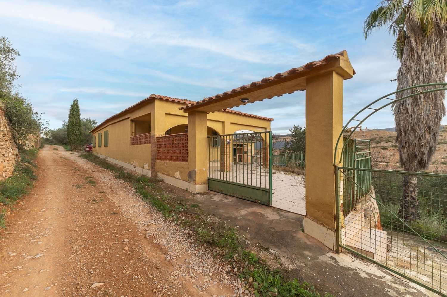  for sale villa Alcora Alcalatén 1
