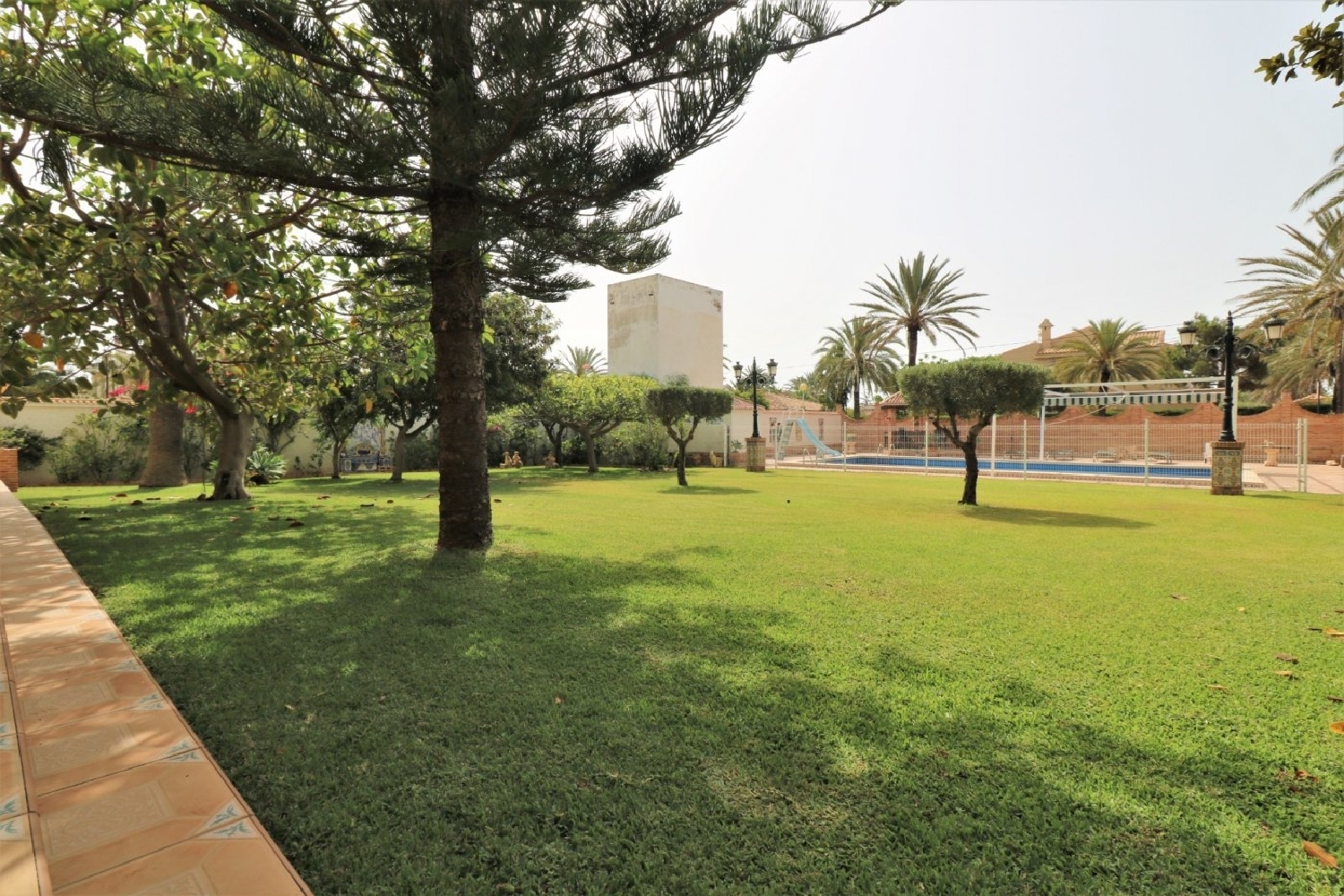  till salu villa Urbanización Lomas De Don Juan Baix Segura 8