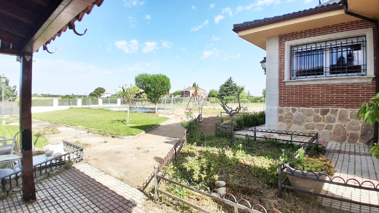  till salu villa Urbanización Las Castellanas Armuña (La) 1