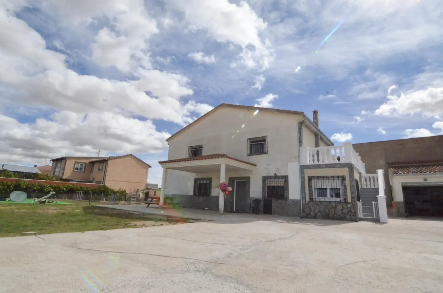  till salu villa Naharros Del Río Campo De Salamanca 1