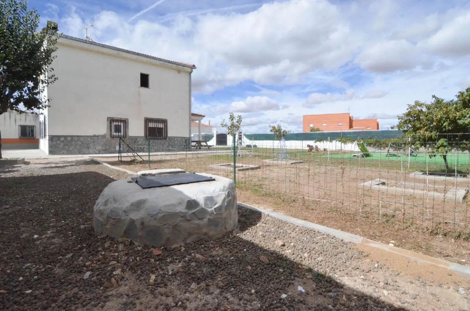 till salu villa Naharros Del Río Campo De Salamanca 2