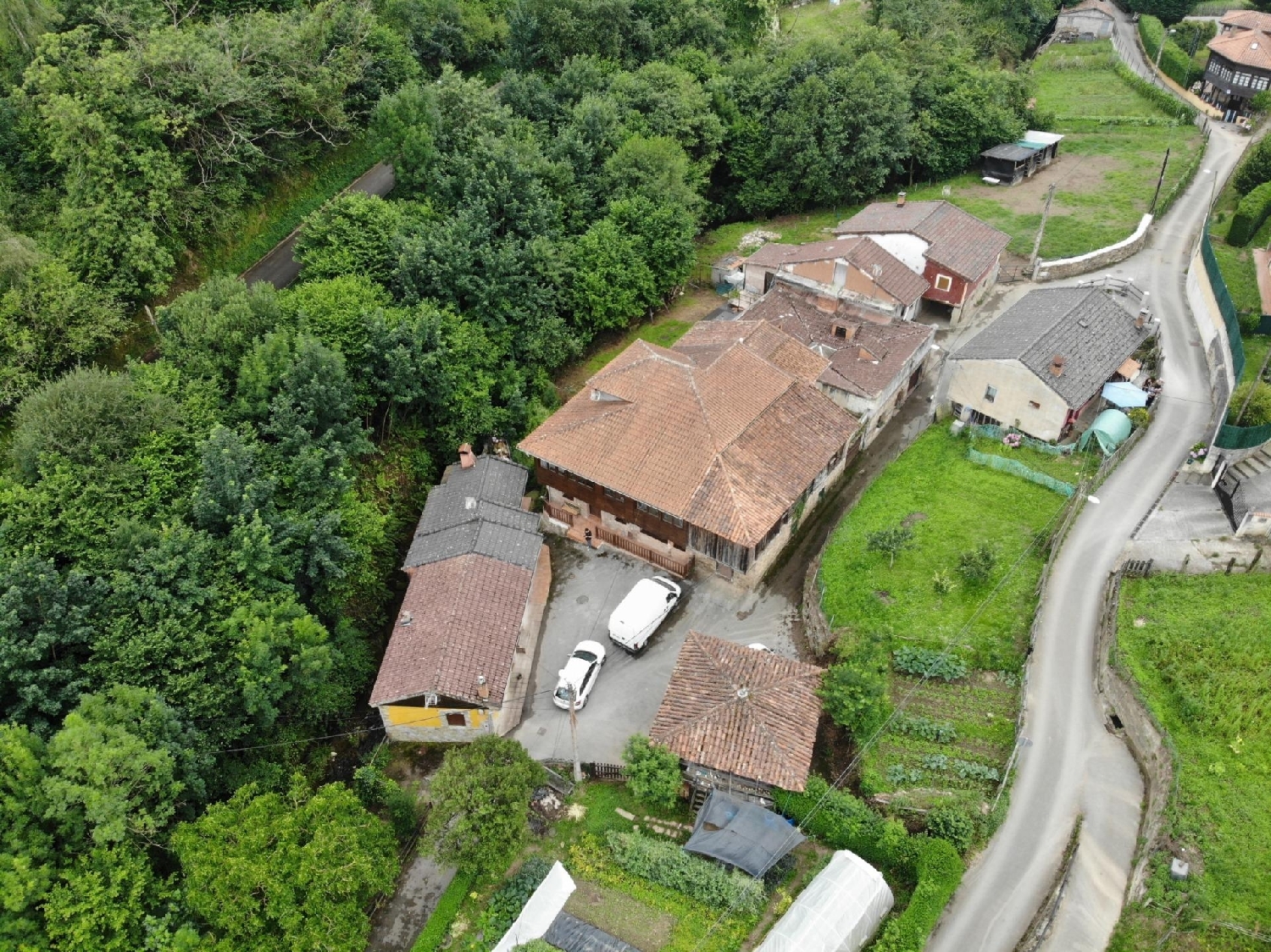  till salu villa Valdecuna Caudal 7