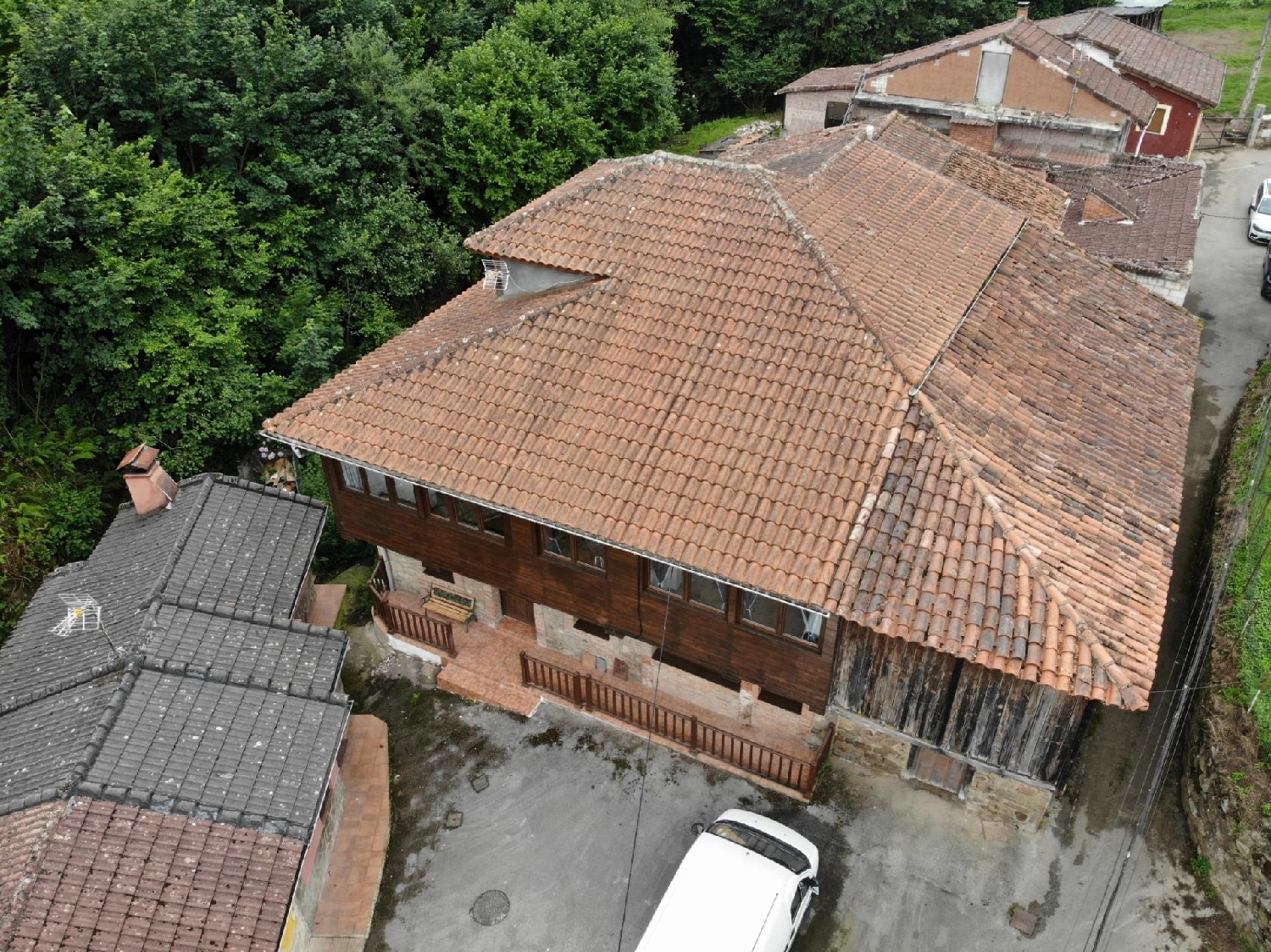  till salu villa Valdecuna Caudal 5