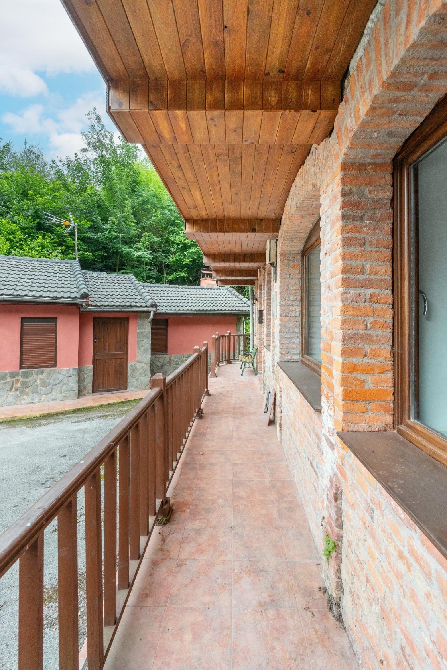  till salu villa Valdecuna Caudal 4