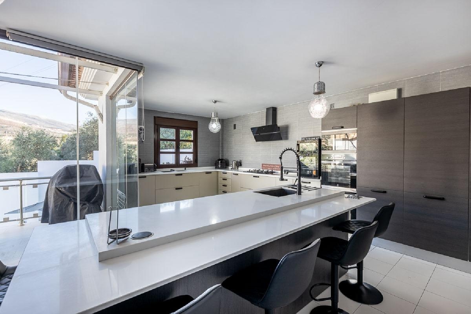  till salu villa Venta Del Rayo Loja 1