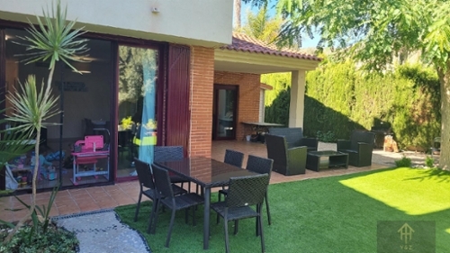 Bonny Barrio Alacantí villa foto 6230097