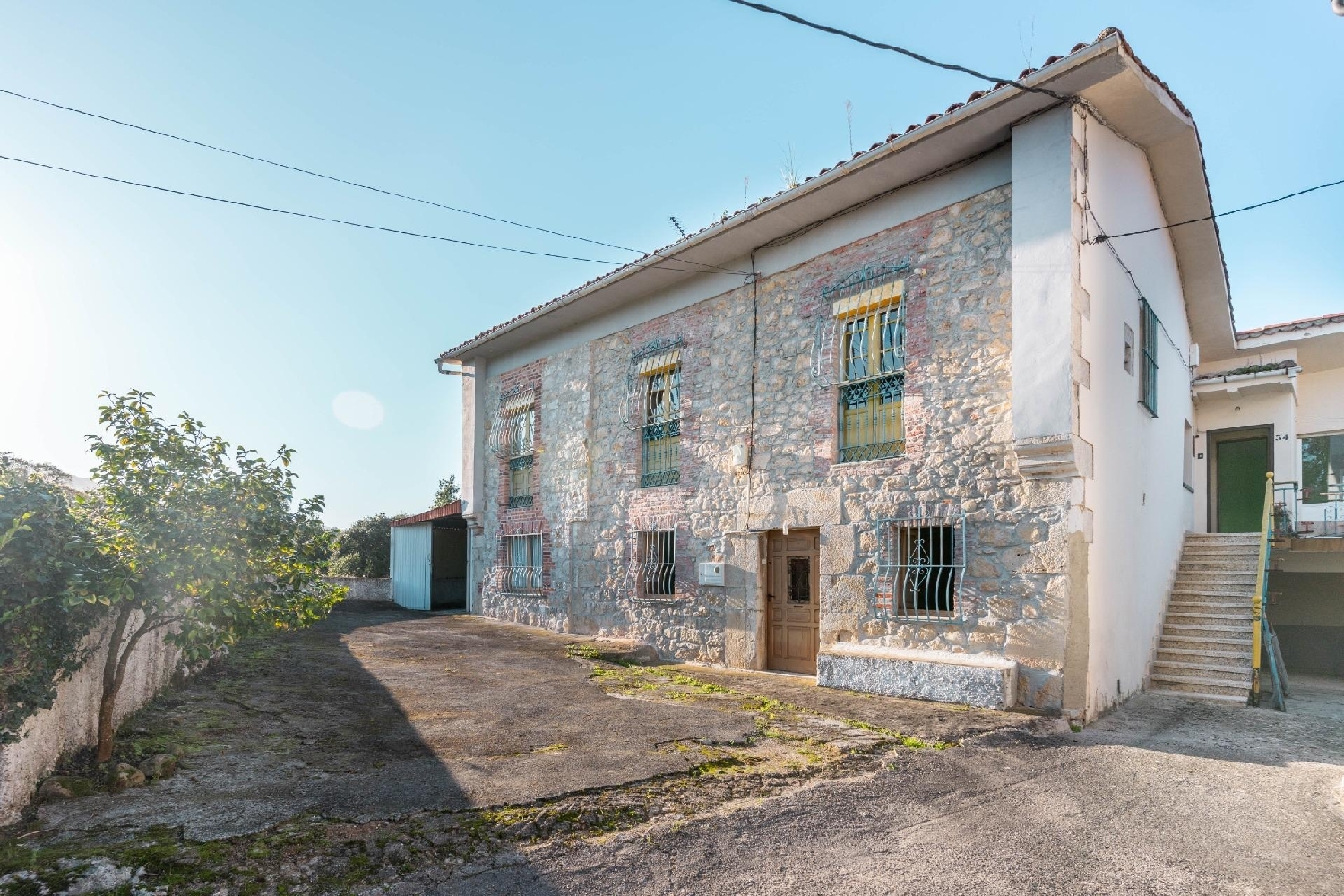 till salu villa Villahormes Oriente 2