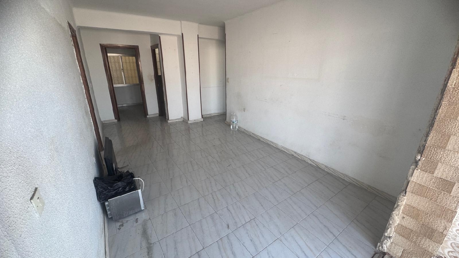 till salu lägenhet Ciudad Jardín Málaga-Costa Del Sol 3