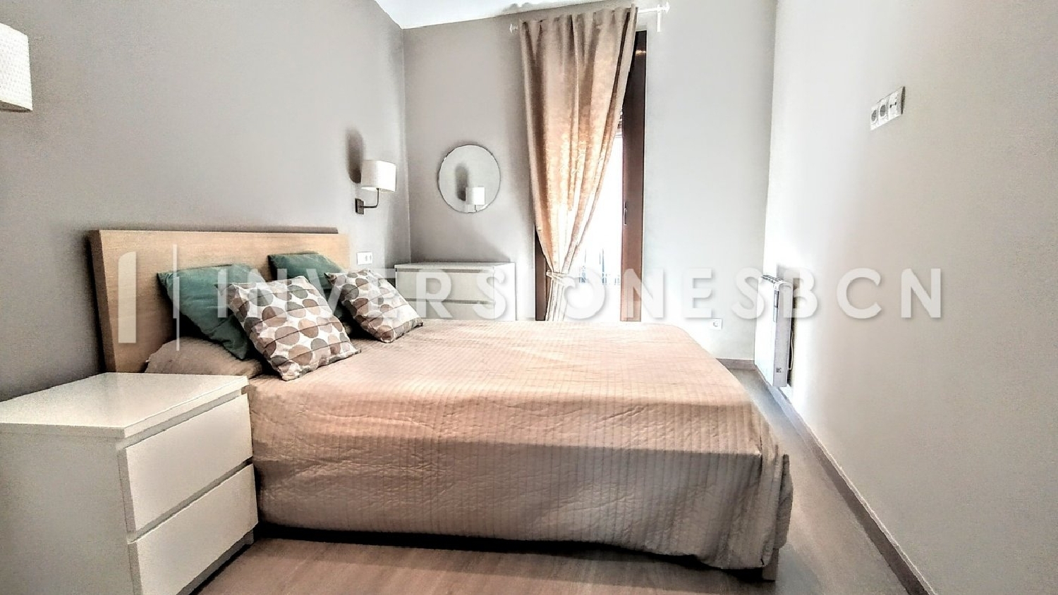  en venta apartamento Ciutat Vella-Raval Barcelonès 8