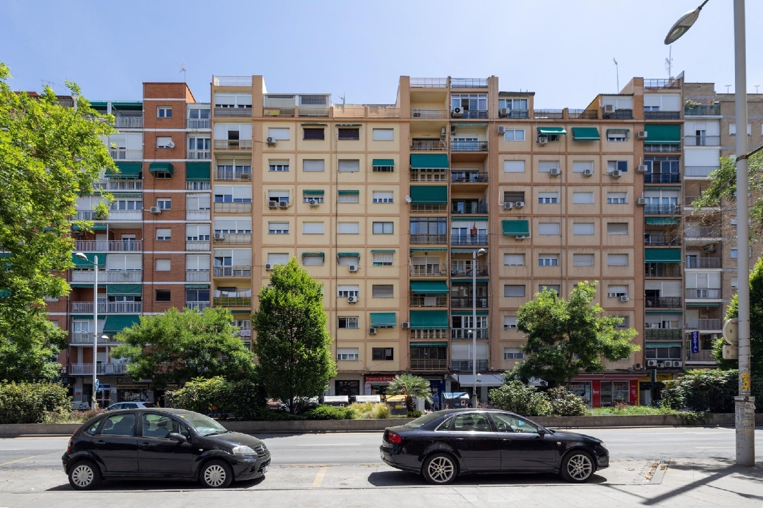  till salu lägenhet Ronda Vega De Granada 3
