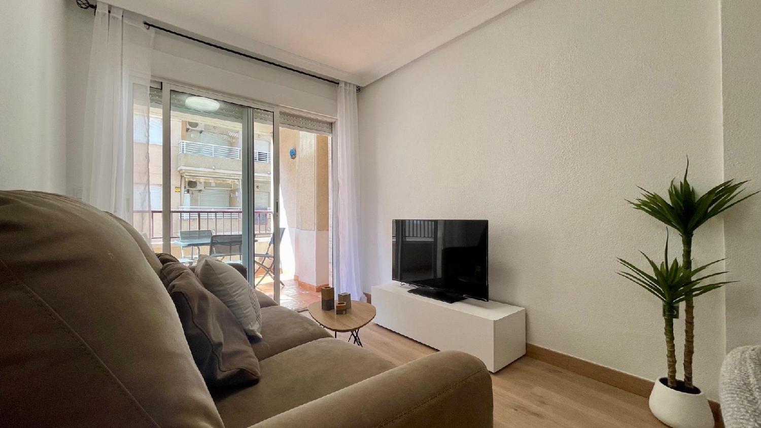  for sale apartment Torrevieja Baix Segura 6