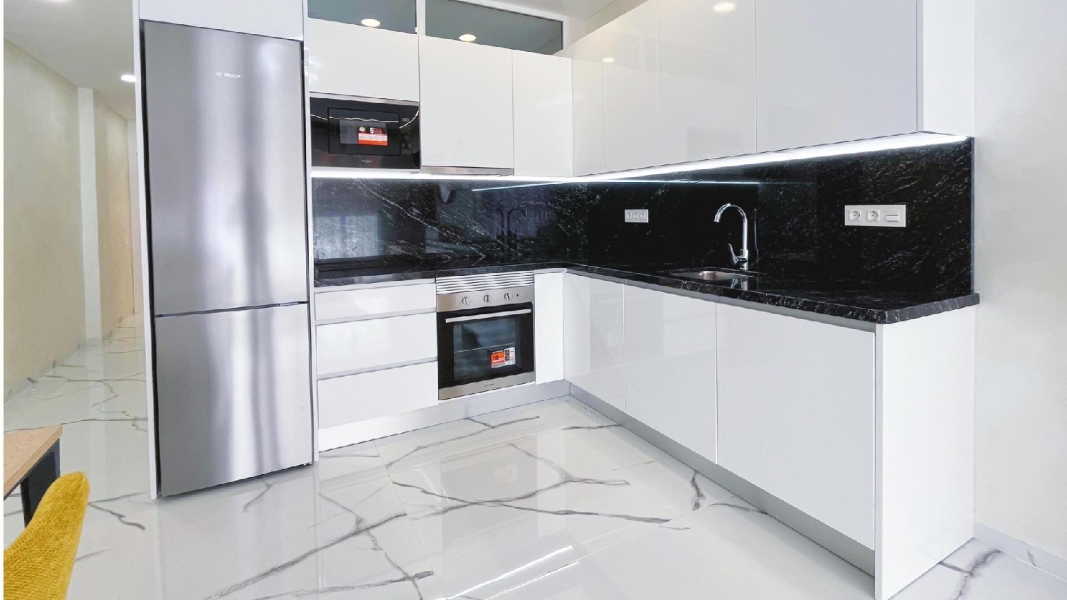  te koop appartement Torrevieja Baix Segura 7