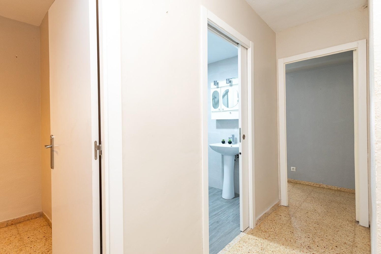  for sale apartment Valencia Valencia 4