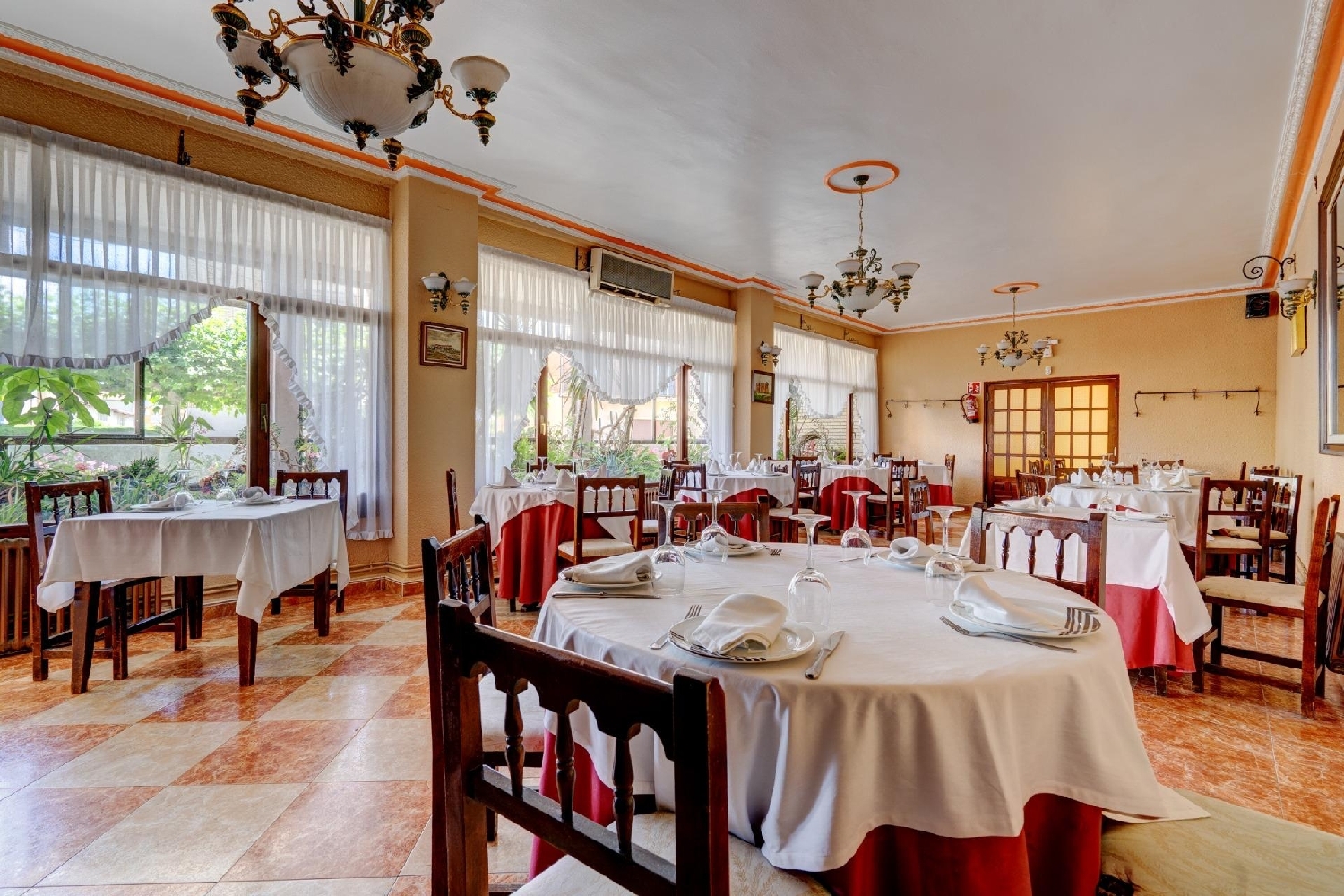  te koop bed and breakfast Cuzcurrita De Río Tirón Rioja Alta 1