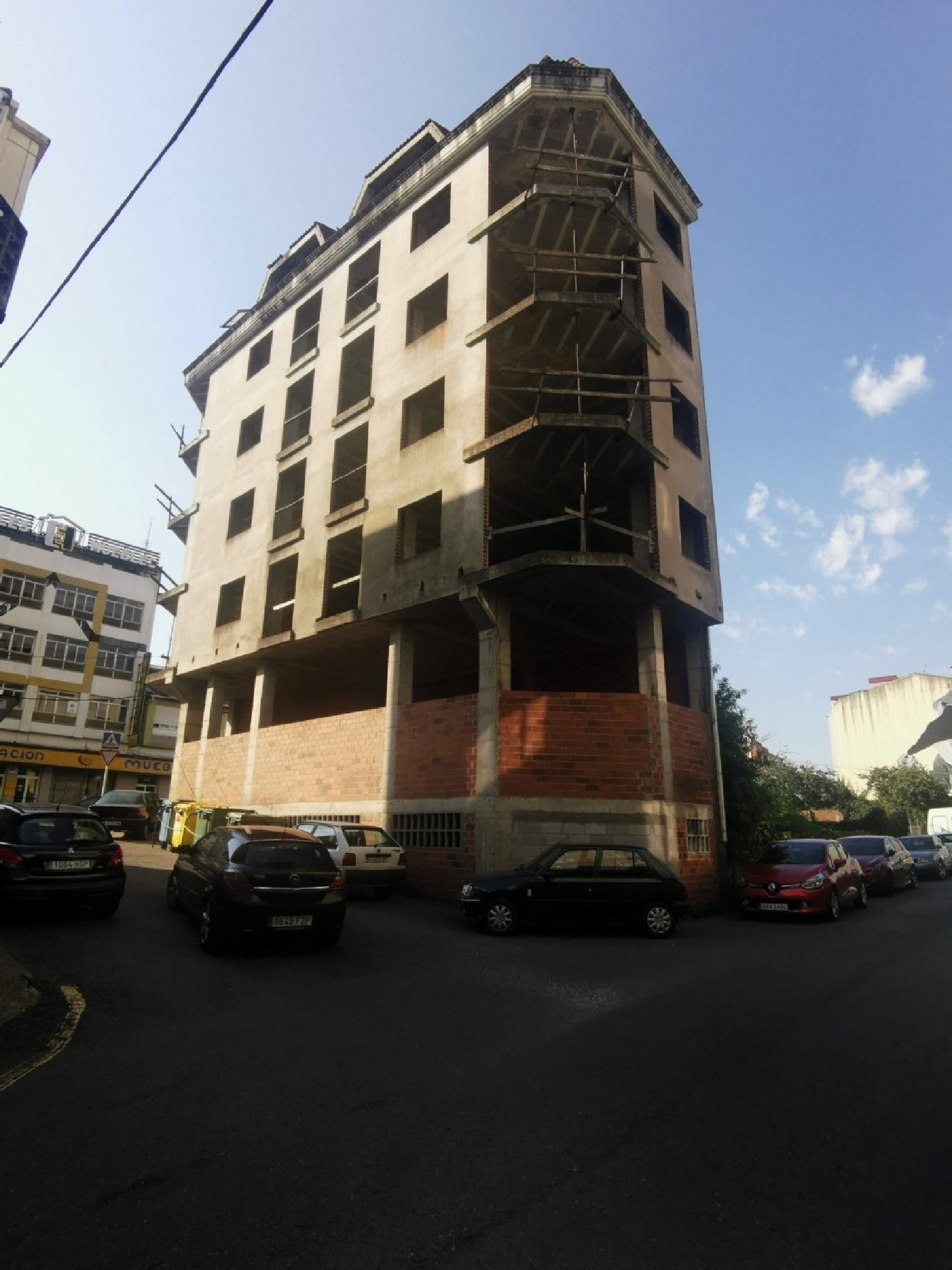  te koop gebouw Carballo Arzúa 1