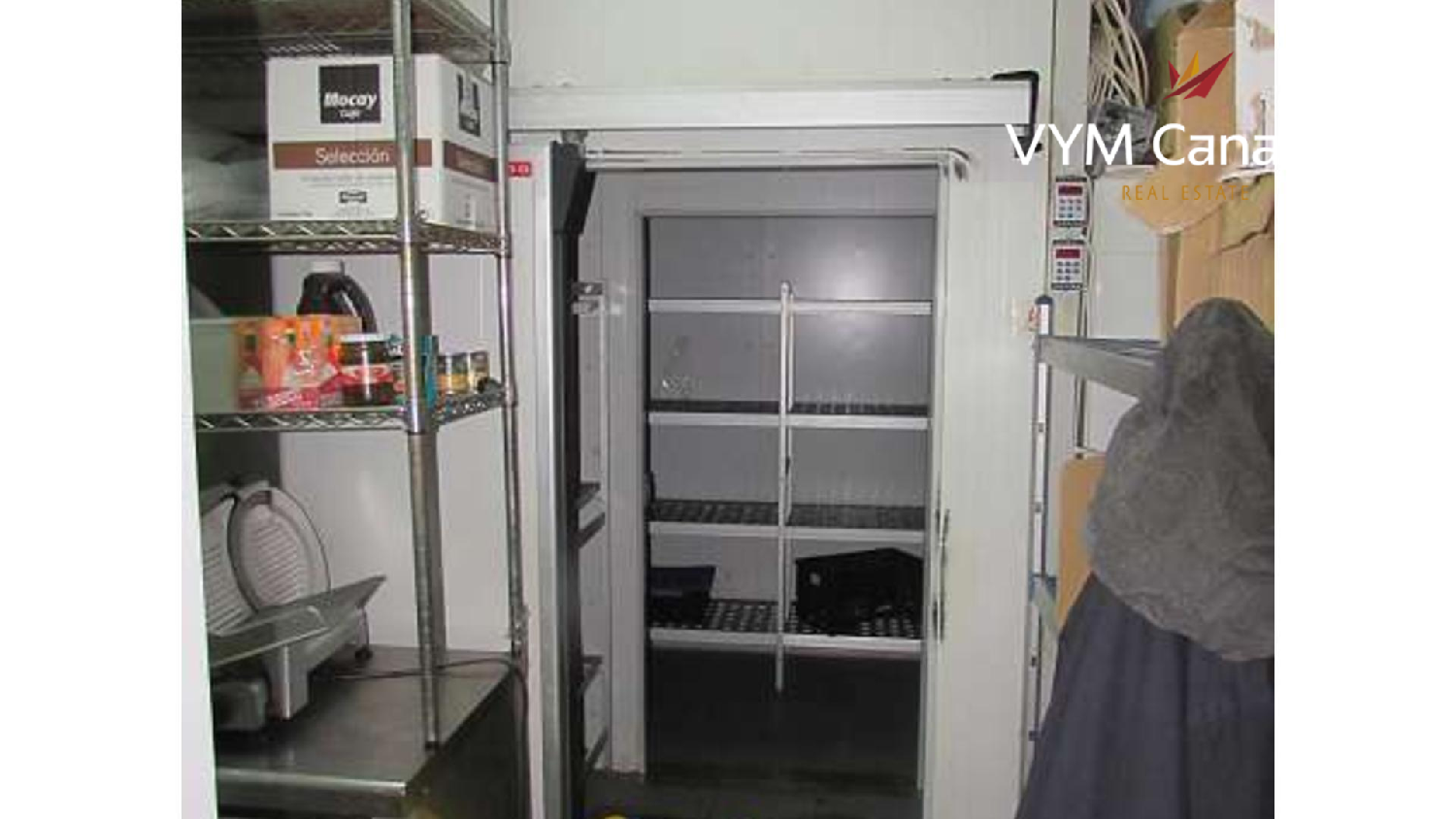  en venta local comercial Callao Salvaje Zona Sur 7