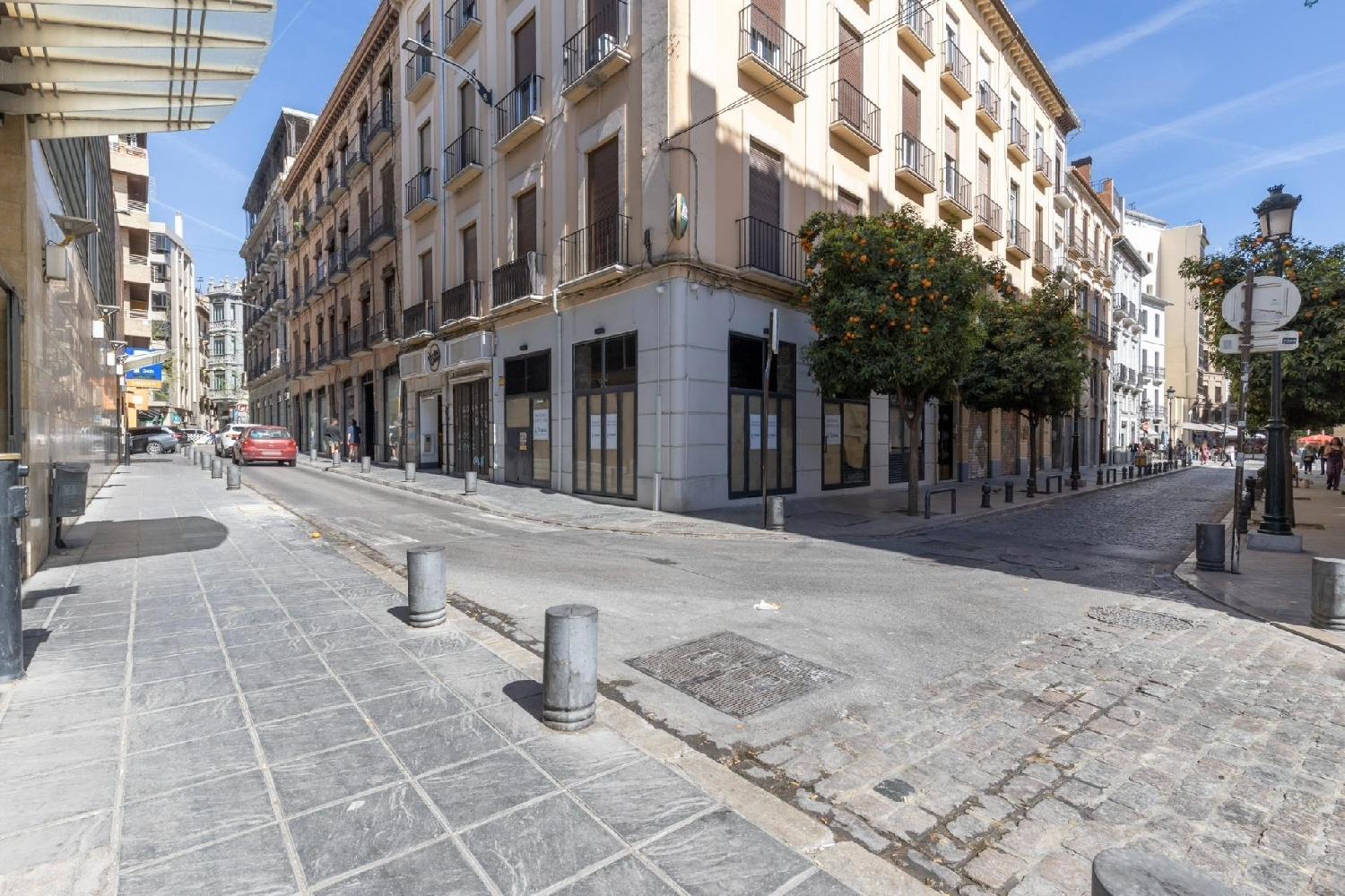  en venta local comercial Granada Centro 18001 Vega De Granada 1