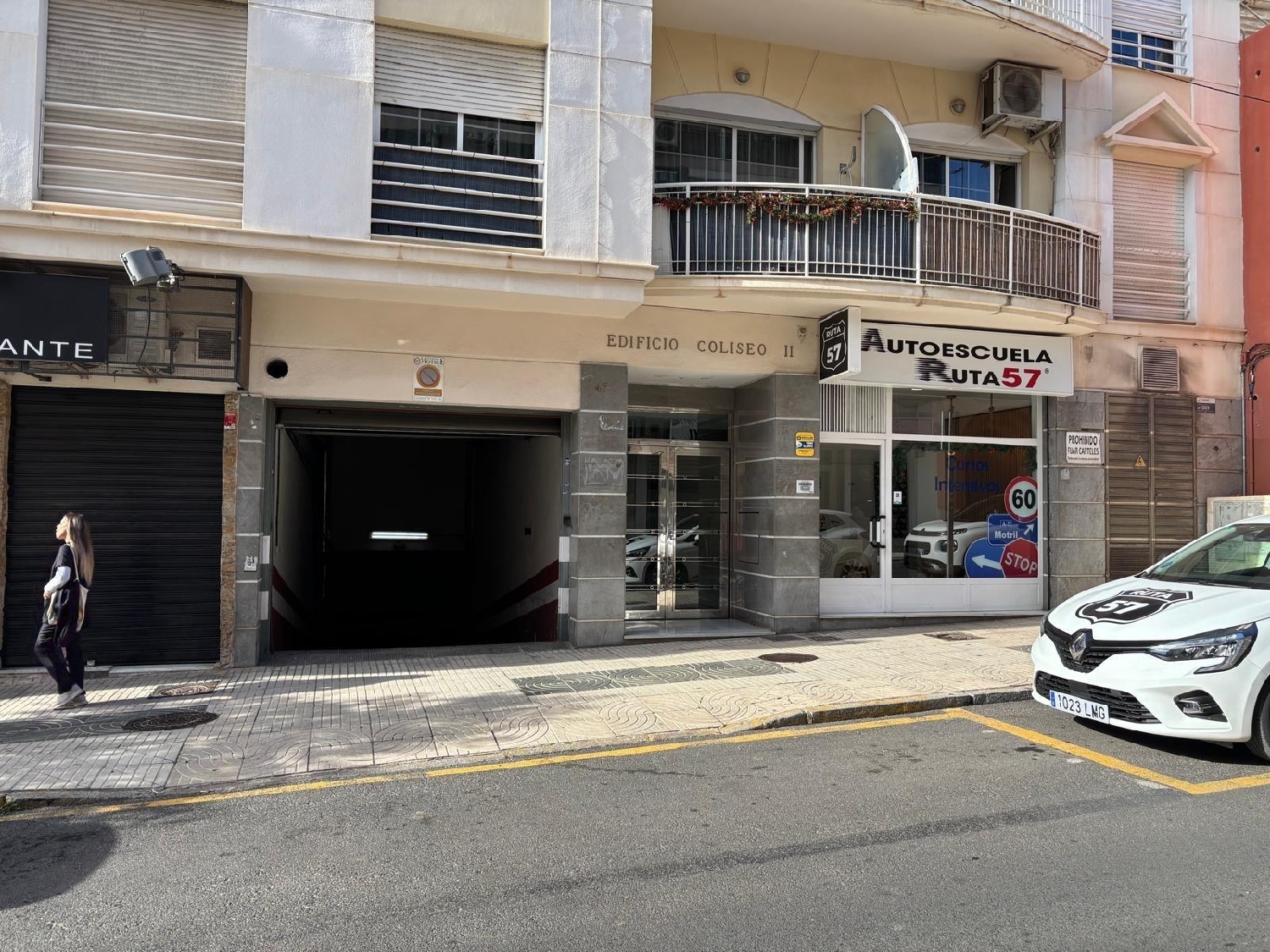  en venta local comercial Motril Costa Tropical 1
