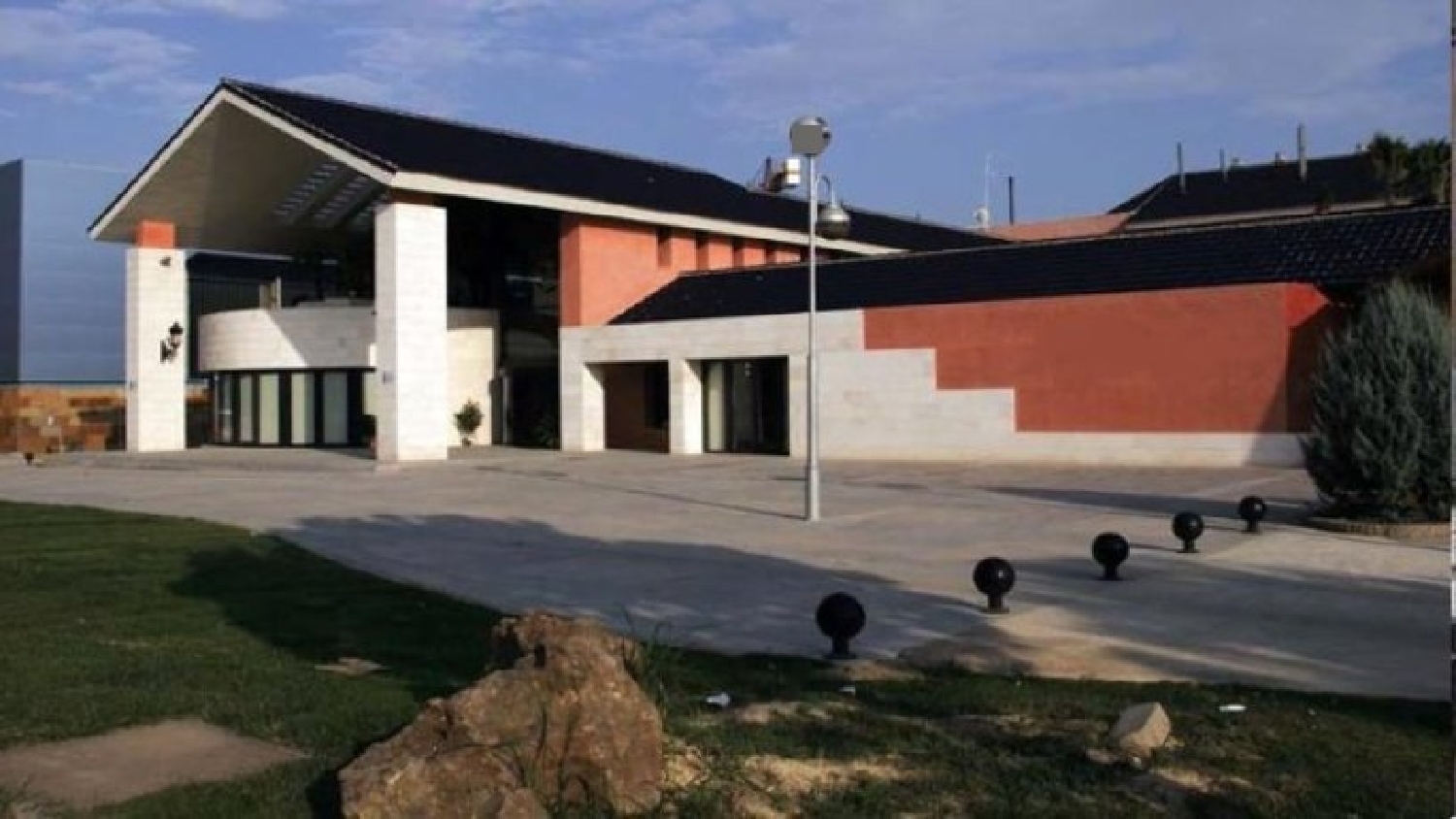 till salu hotell Burguillos Vega Del Guadalquivir 2