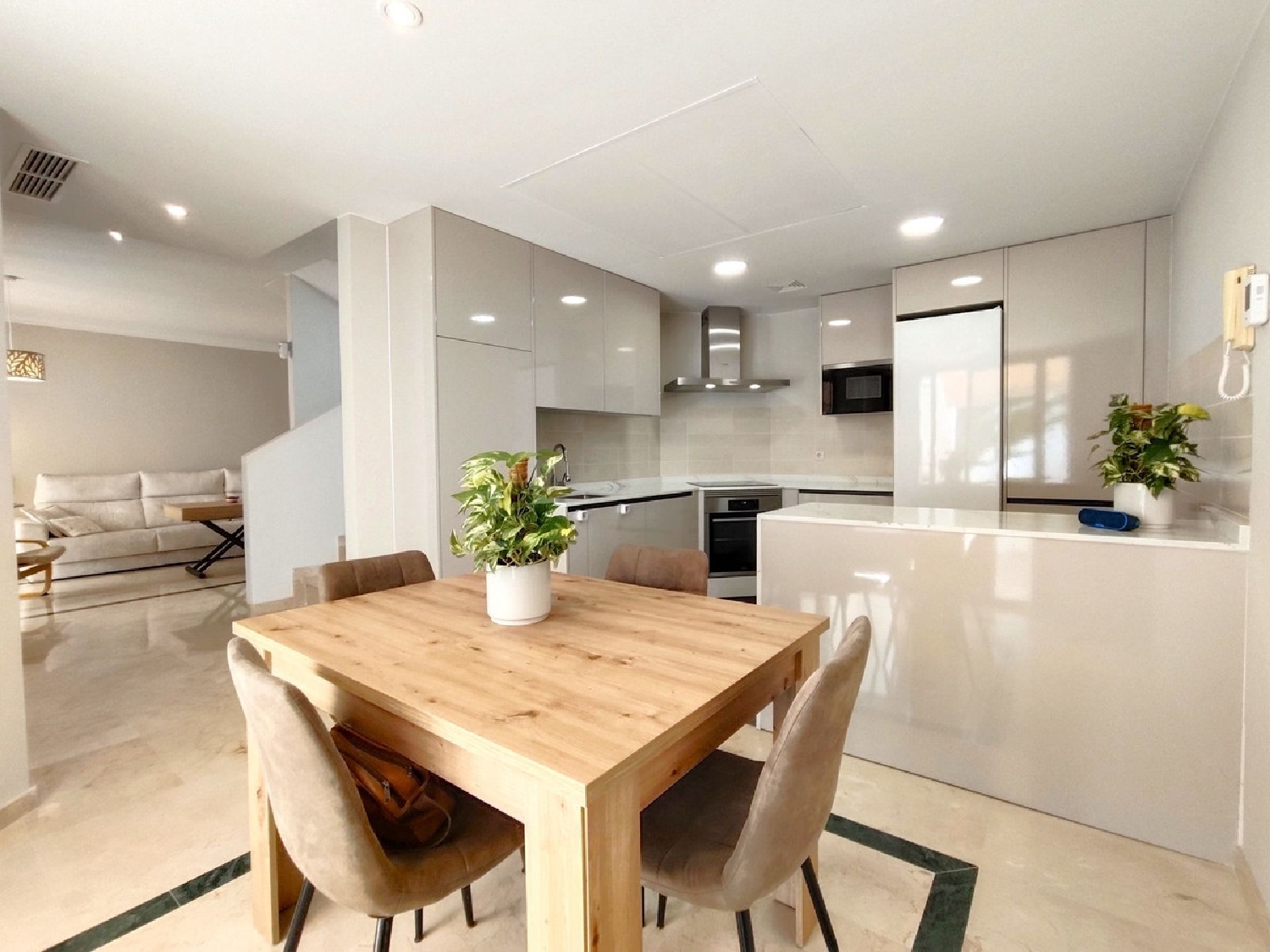  for sale house Casares Costa Del Sol Occidental 3