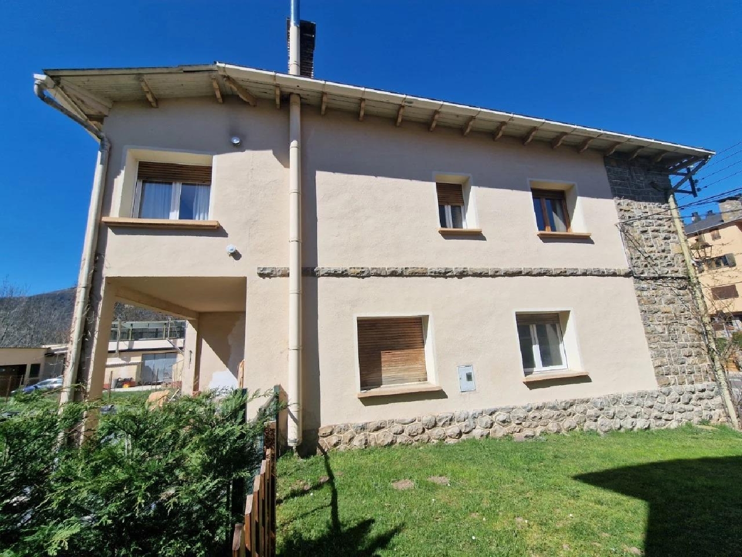  for sale house Castejón De Sos Ribagorza (La) 2