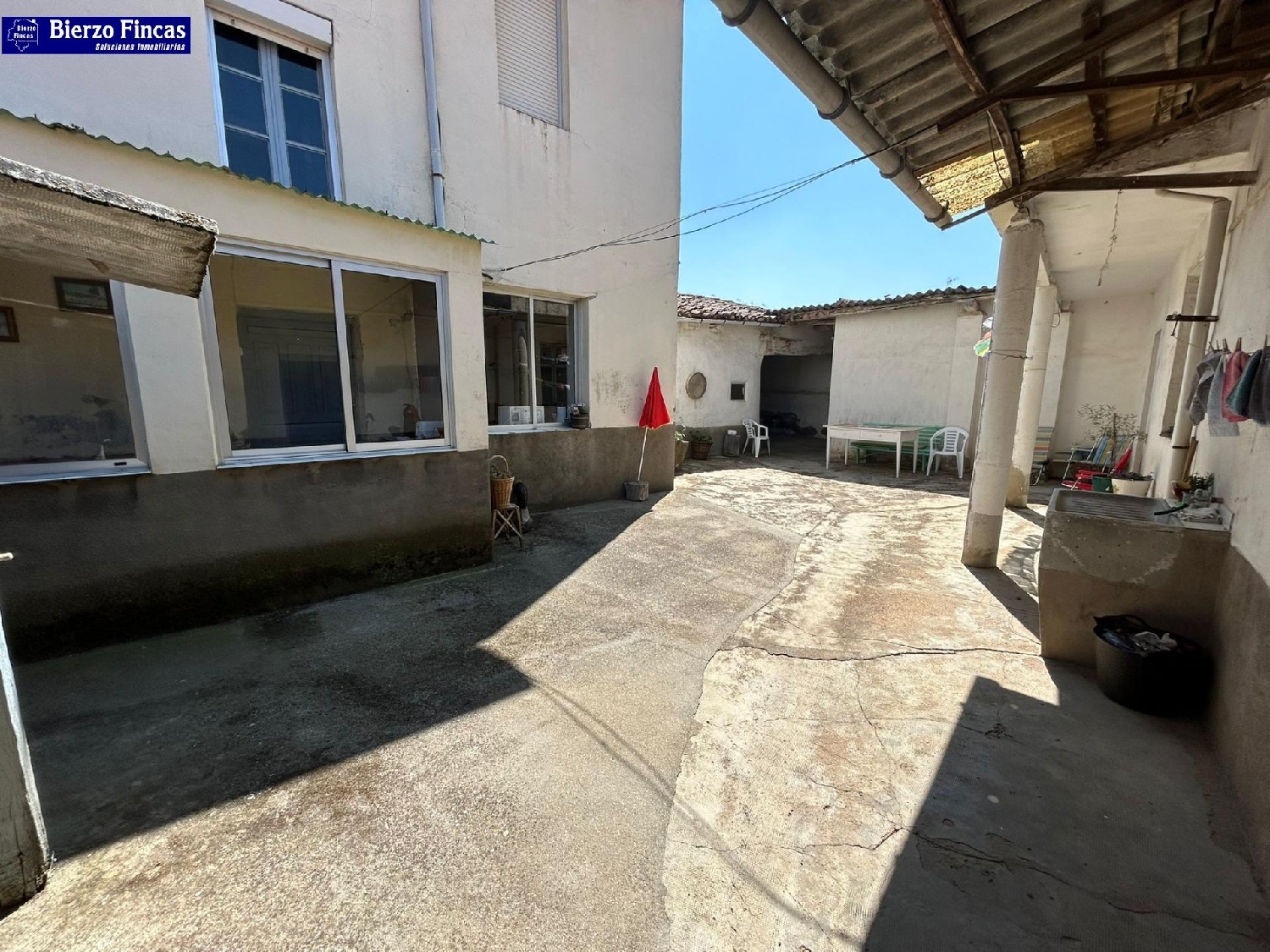 te koop huis Cuadros León 3