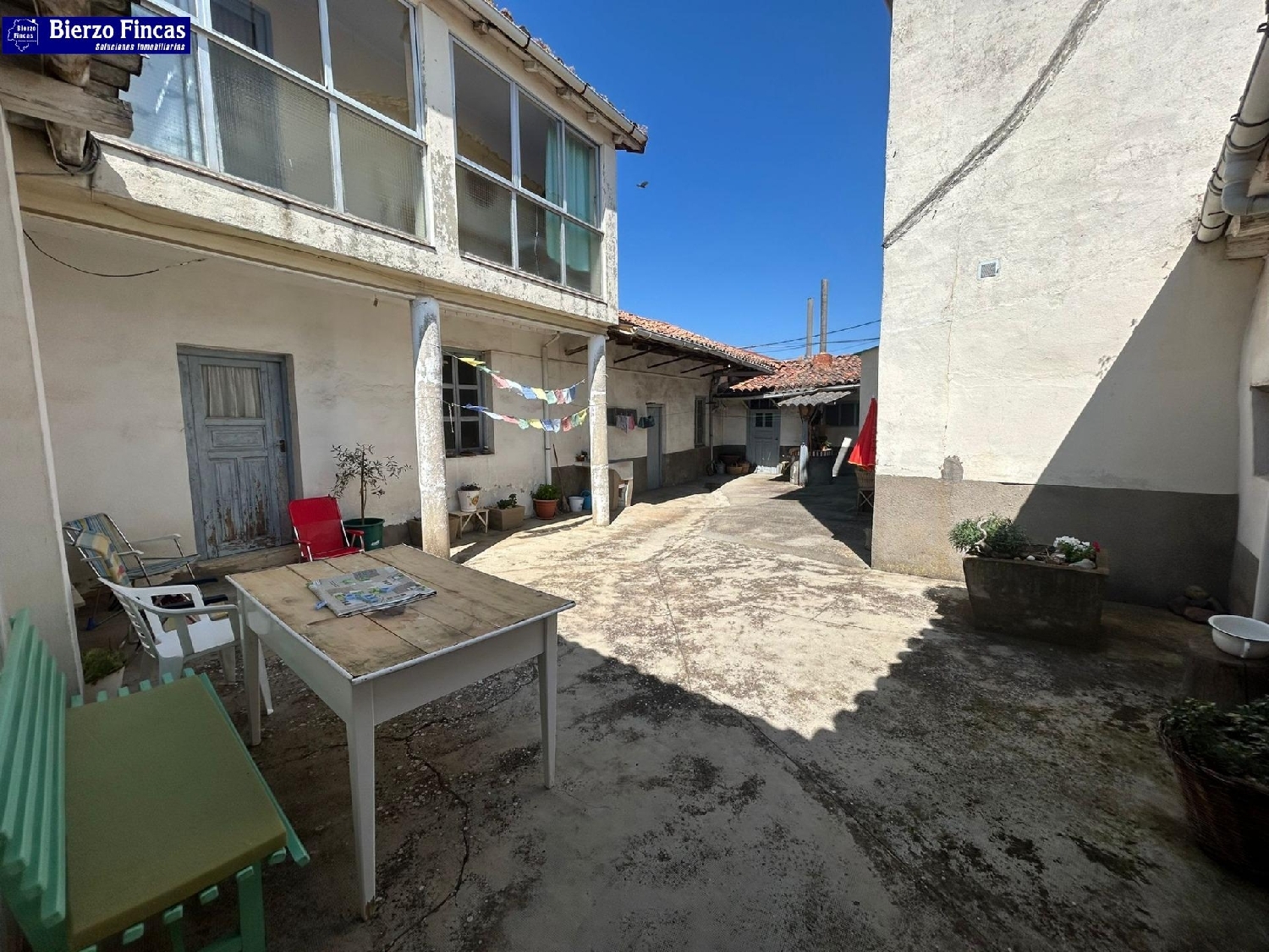  te koop huis Cuadros León 1