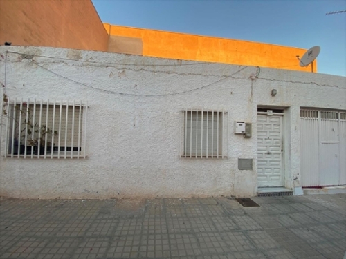 El Ejido Poniente Almeriense huis foto 6271594