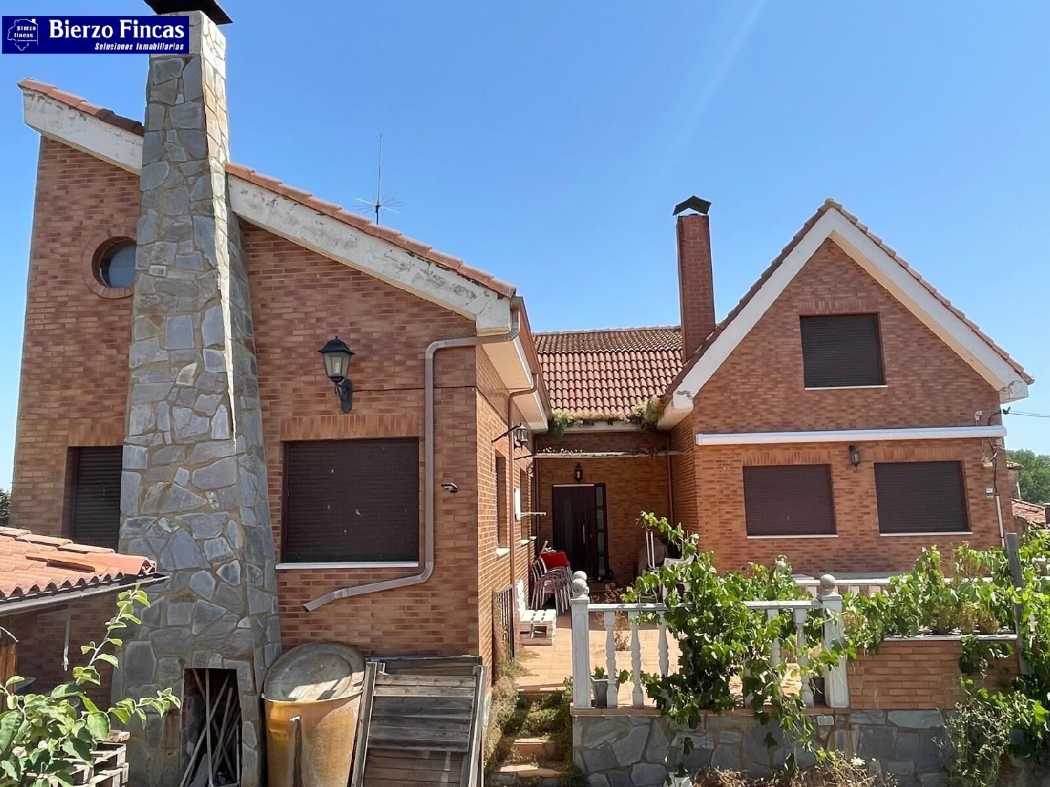 à vendre maison La Virgen Del Camino León 2