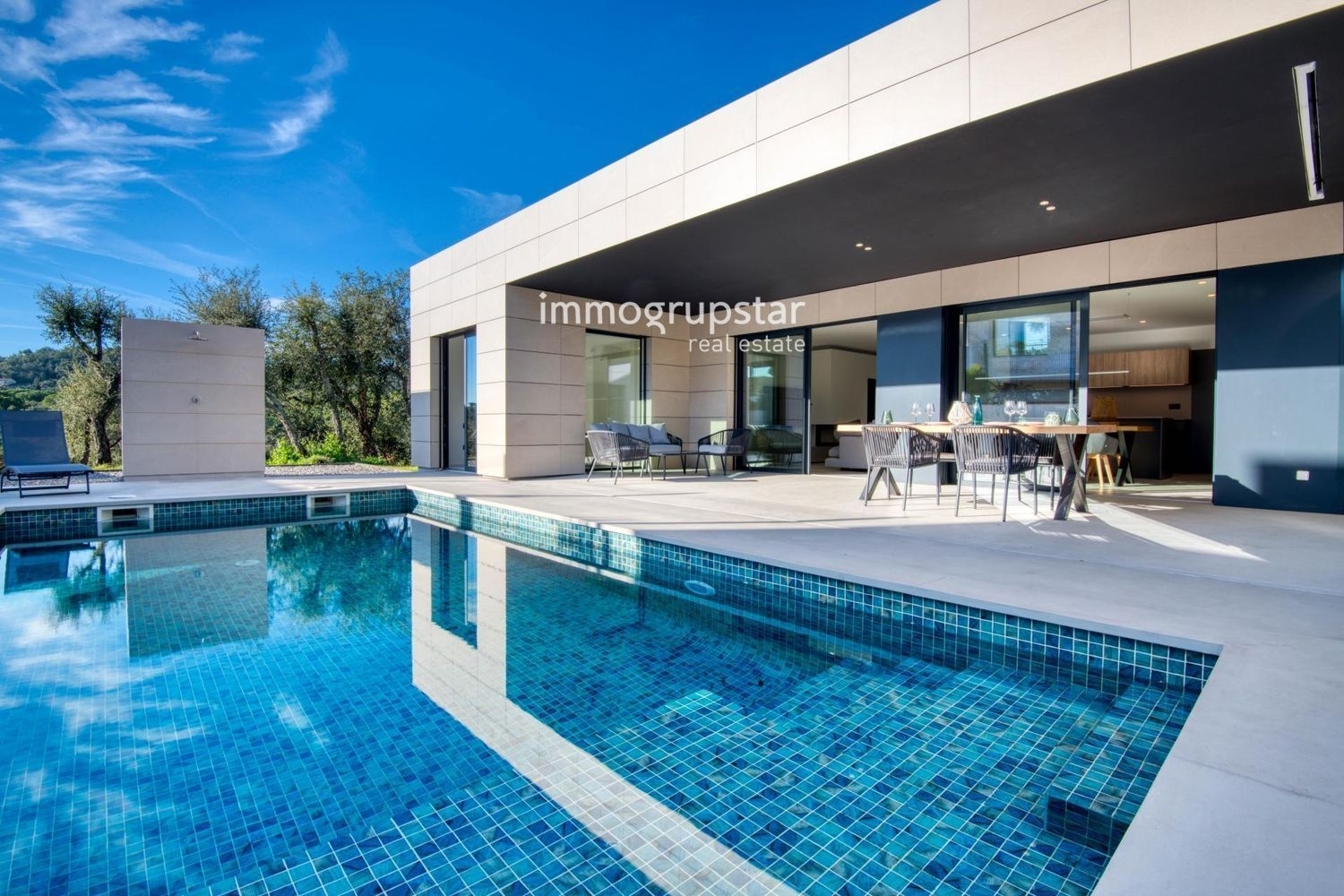 en venta casa Mas Artigues Baix Empordà 2