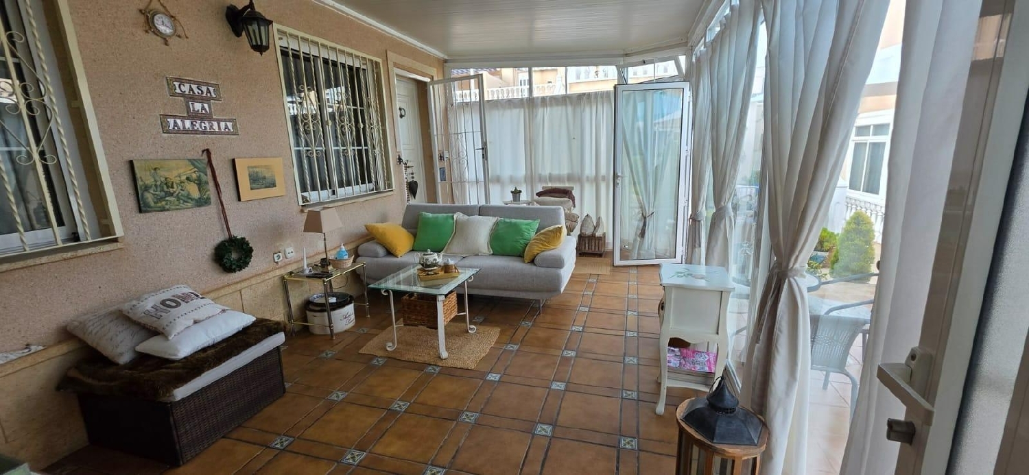 te koop huis Orihuela Costa Baix Segura 2