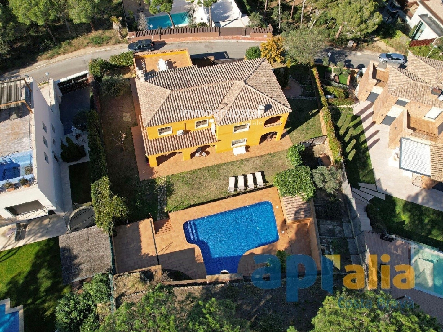  till salu hus Urbanitzacio Sant Daniel Baix Empordà 1