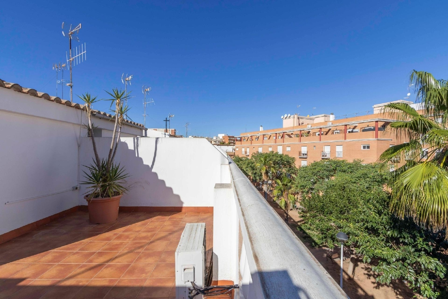  till salu hus Valencia Valencia 4