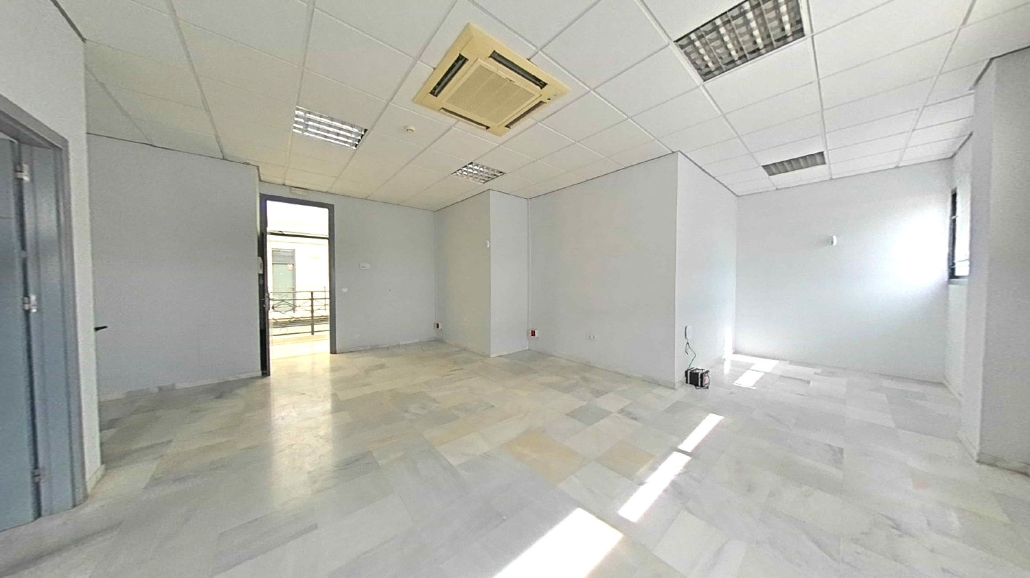  te koop kantoor Mairena Del Aljarafe Metropolitana De Sevilla 2