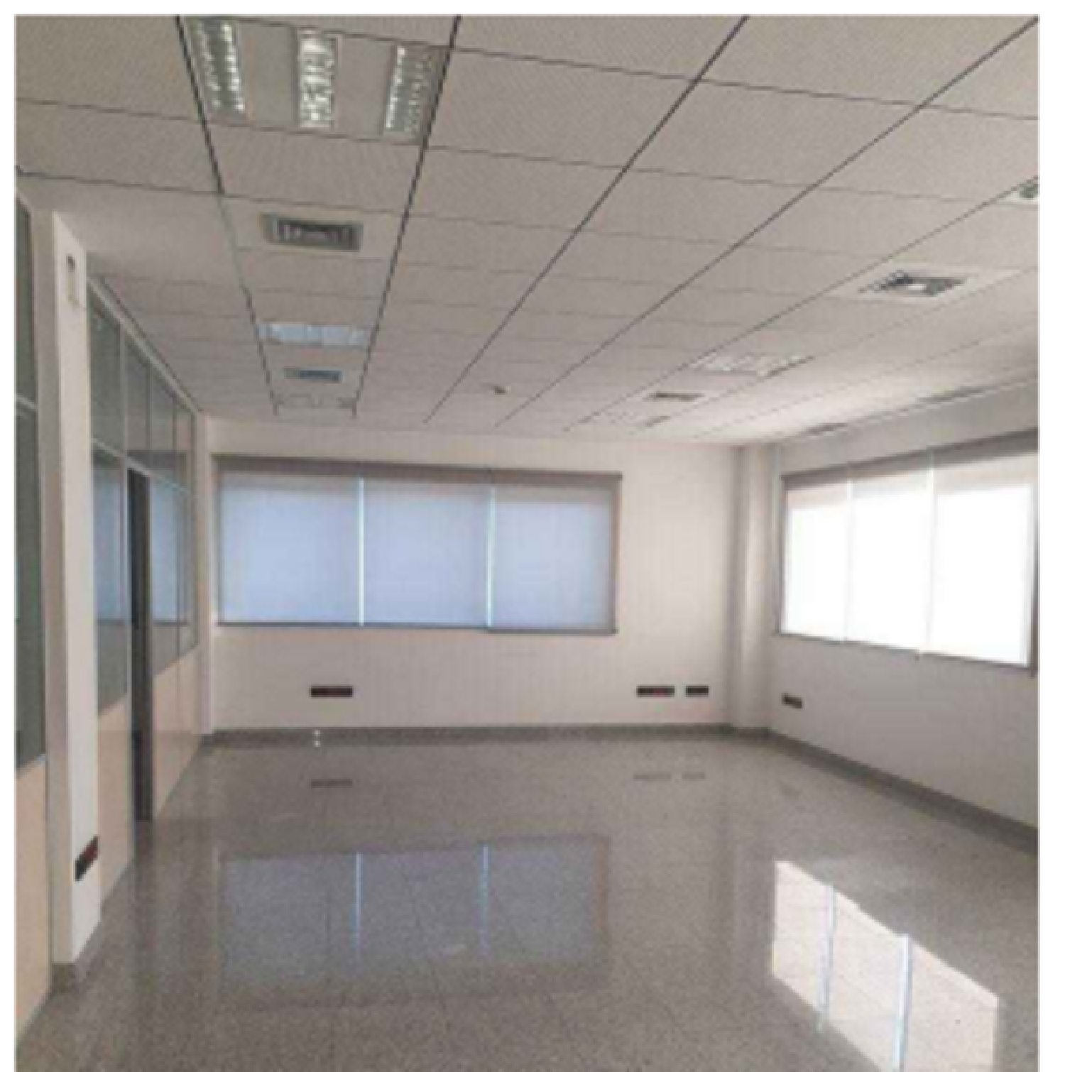  en venta oficina Sevilla La Nueva Sur 7