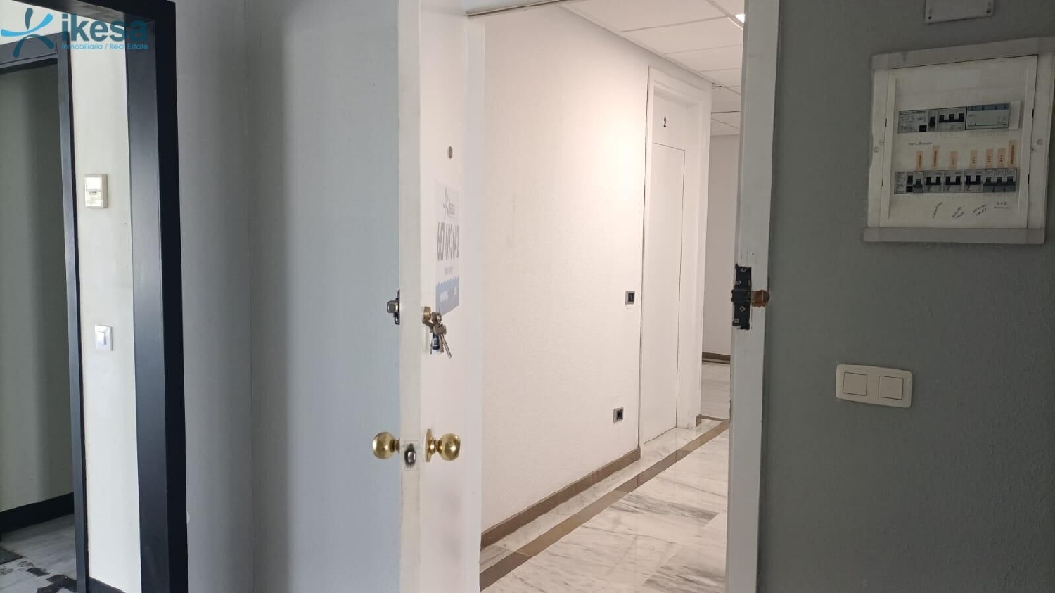  en venta oficina Sevilla La Nueva Sur 5